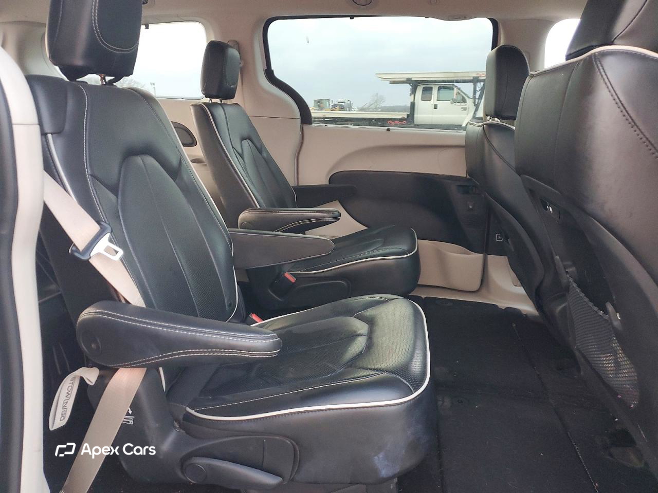 Chrysler Pacifica 2023