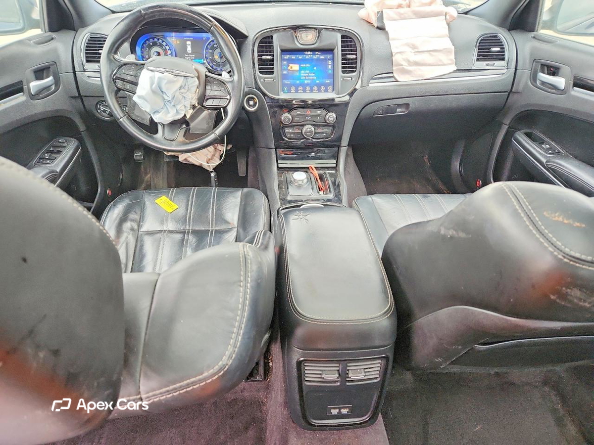 Chrysler 300 2017