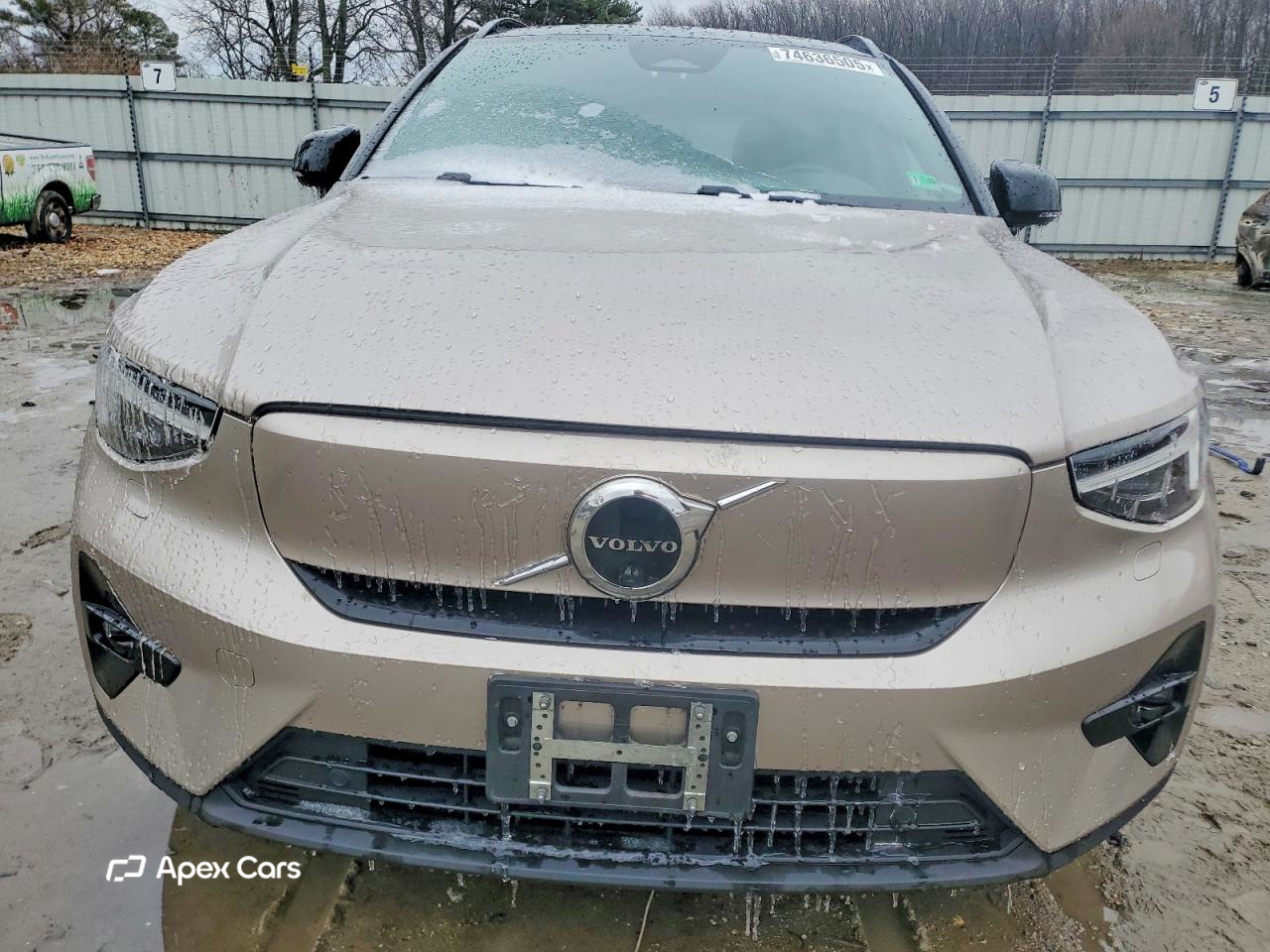 Volvo XC40 2023