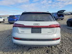 Audi e-tron 2022
