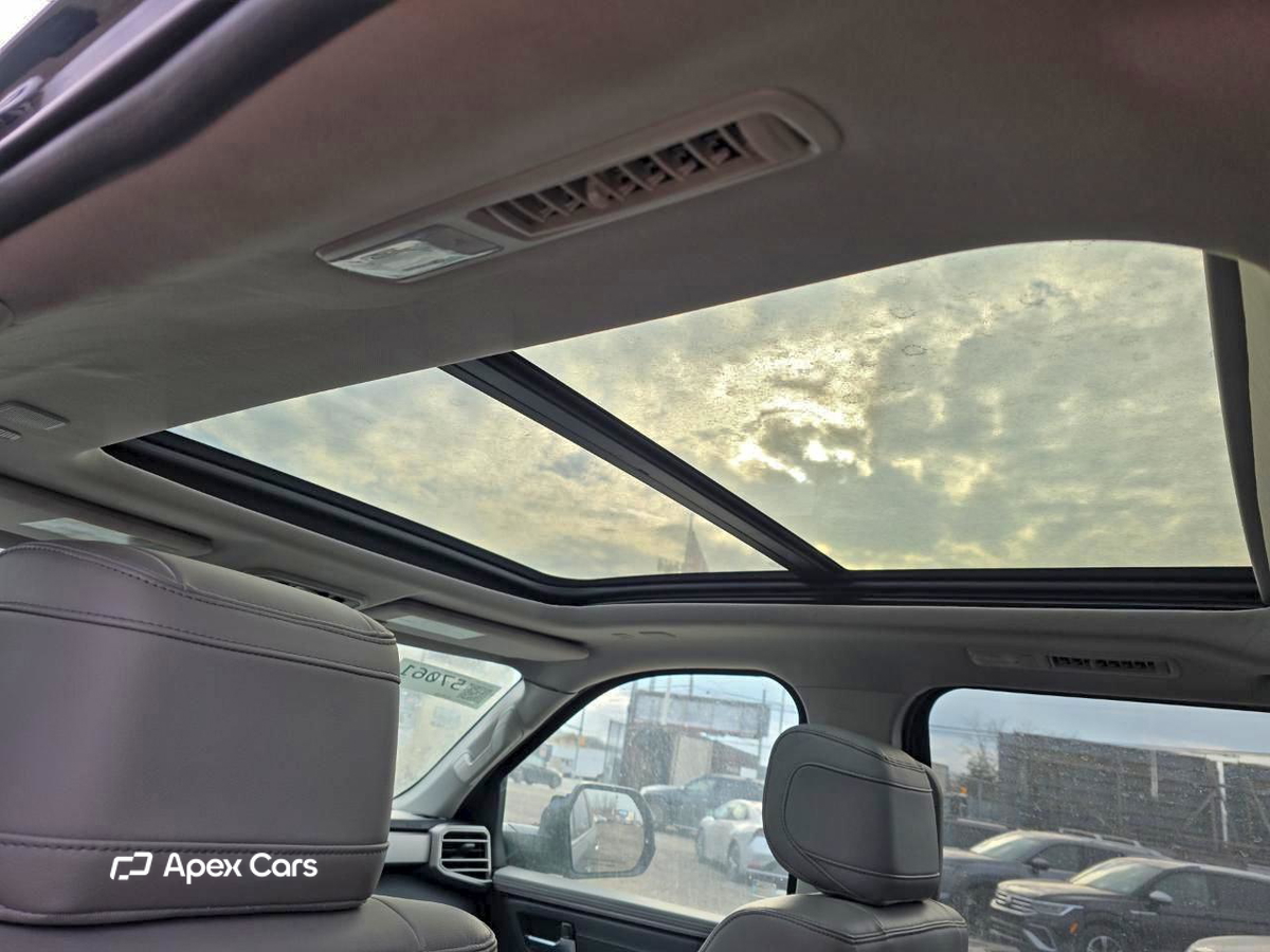 Toyota Sequoia 2023