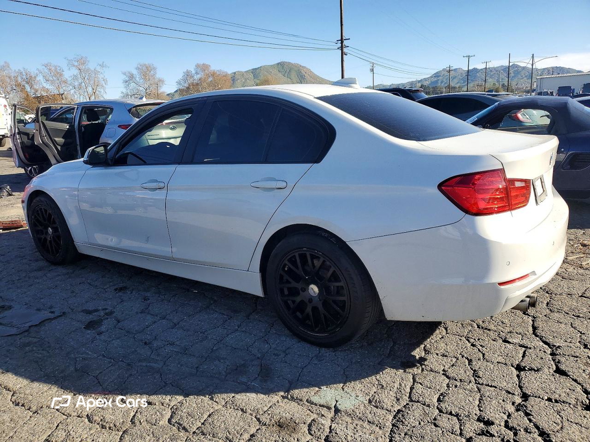 BMW Series 3 2015