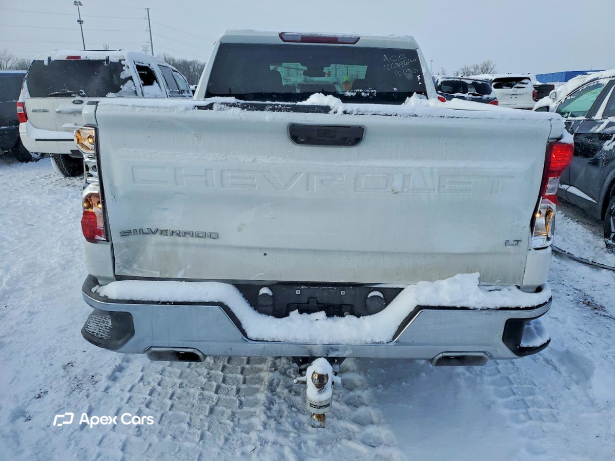 Chevrolet Silverado 2023
