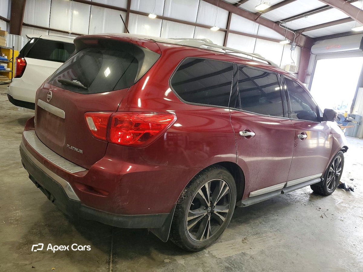 Nissan Pathfinder 2018