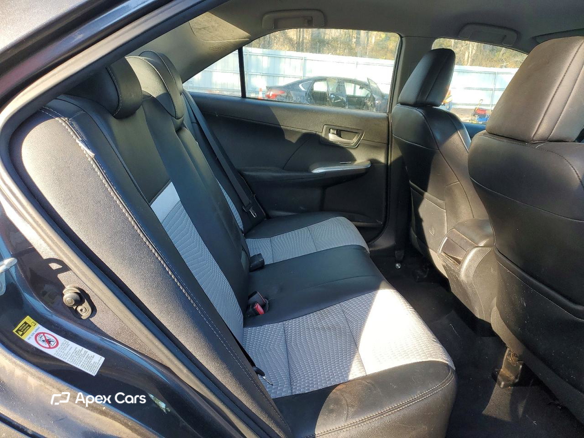 Toyota Camry 2012