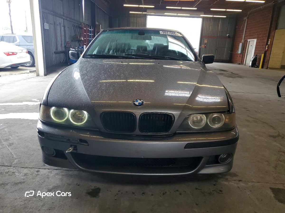 BMW Series 5 2003