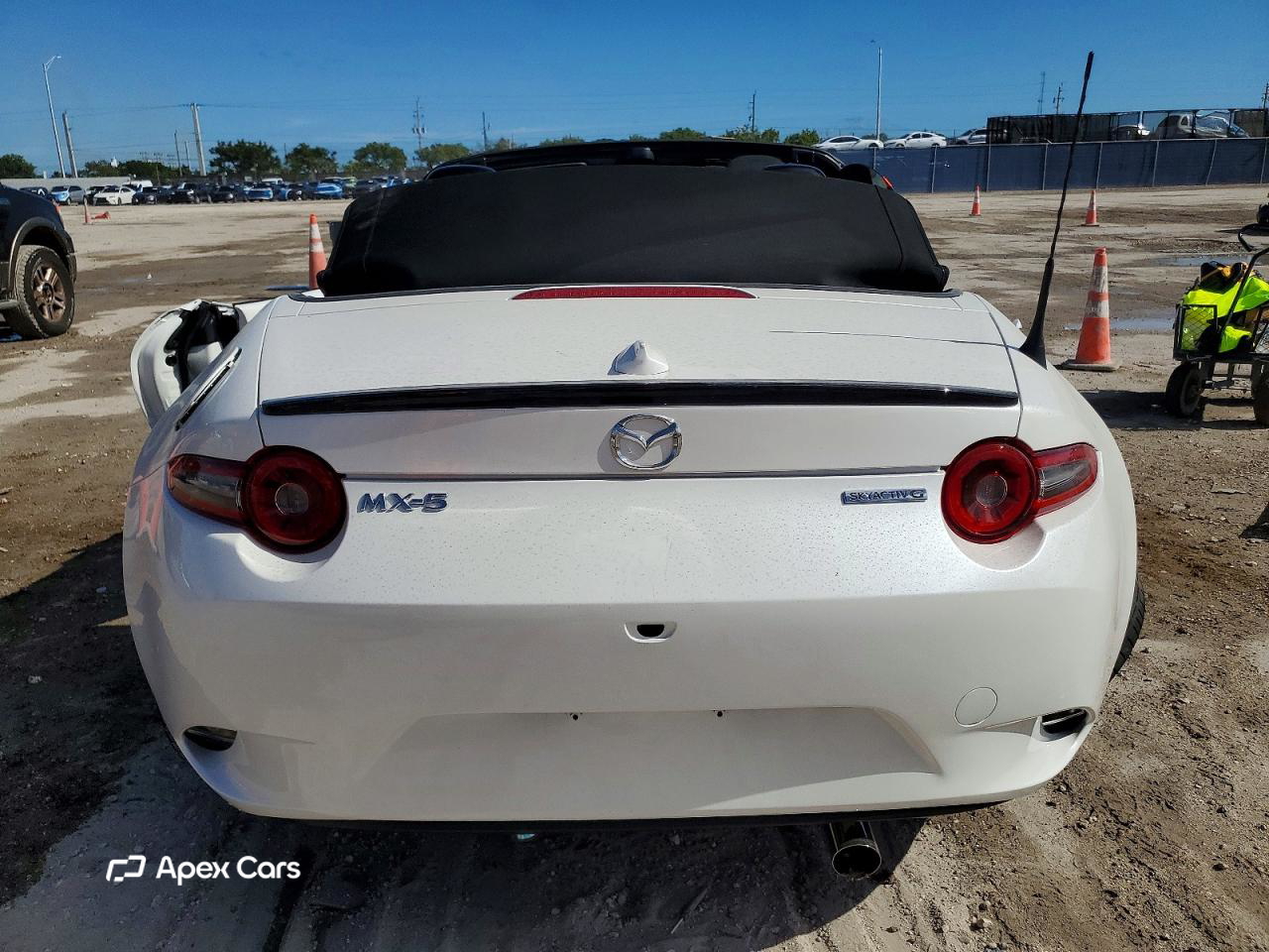 Mazda MX-5 2025