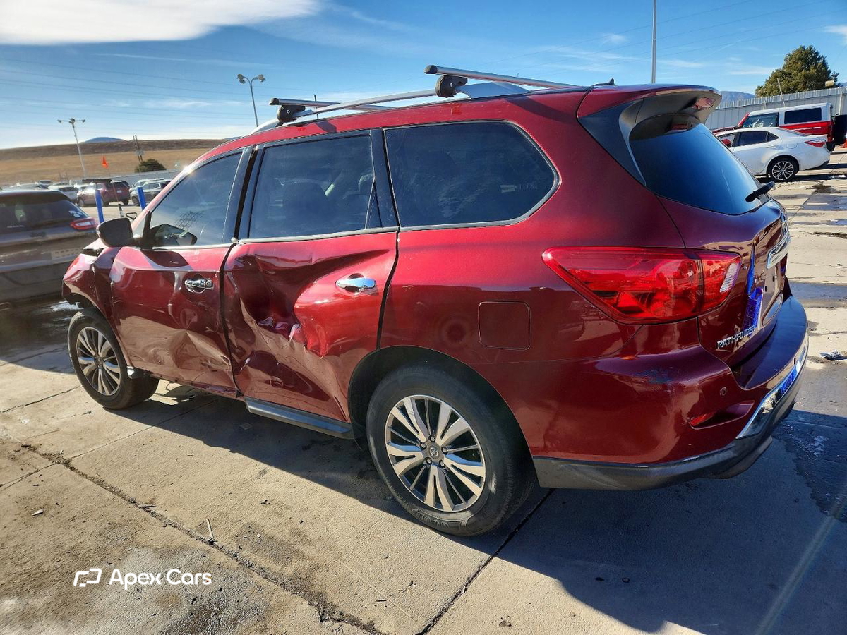 Nissan Pathfinder 2018