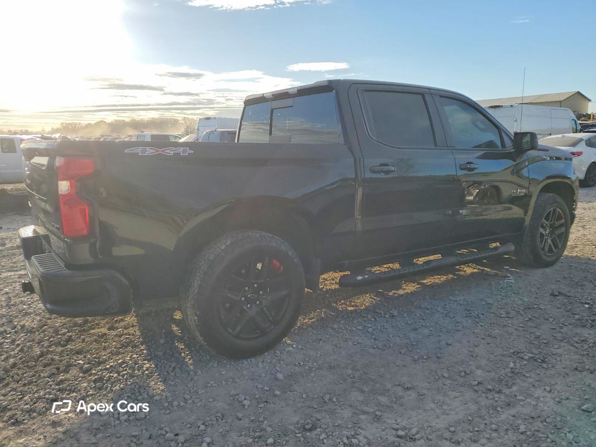 Chevrolet Silverado 2021