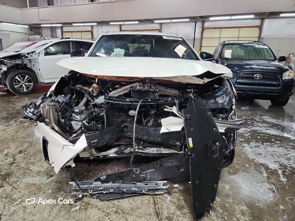 Lexus NX 2020