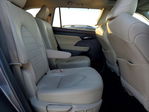Toyota Highlander 2021