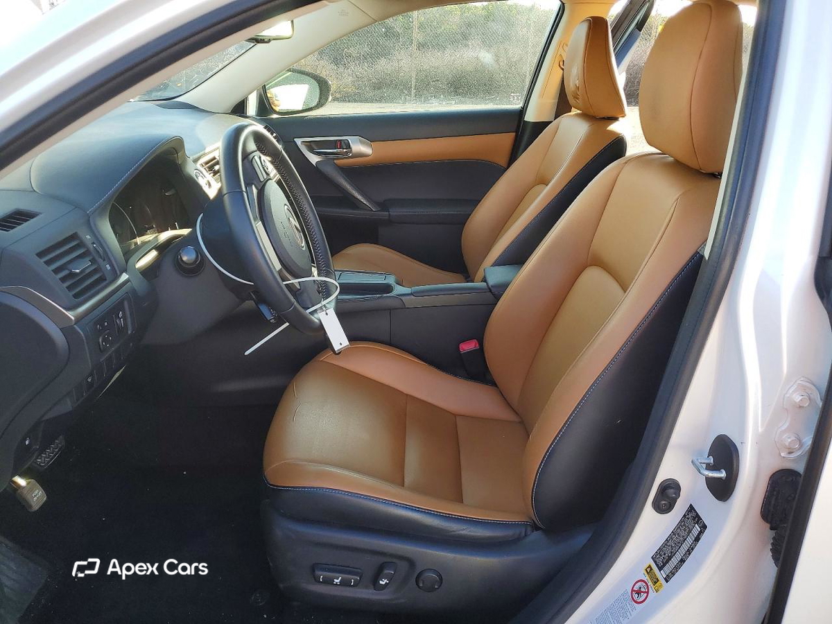 Lexus CT 2015