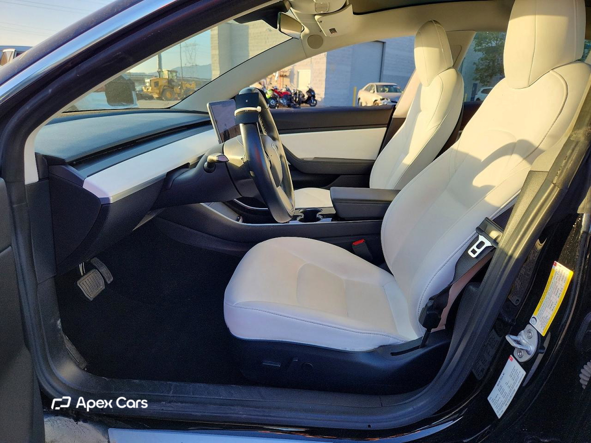 Tesla Model 3 2018