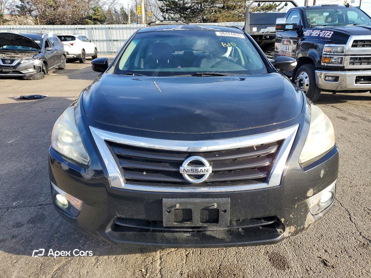Nissan Altima 2015
