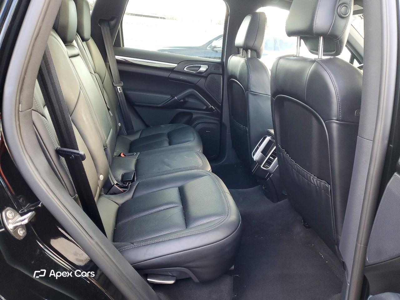 Porsche Cayenne 2015