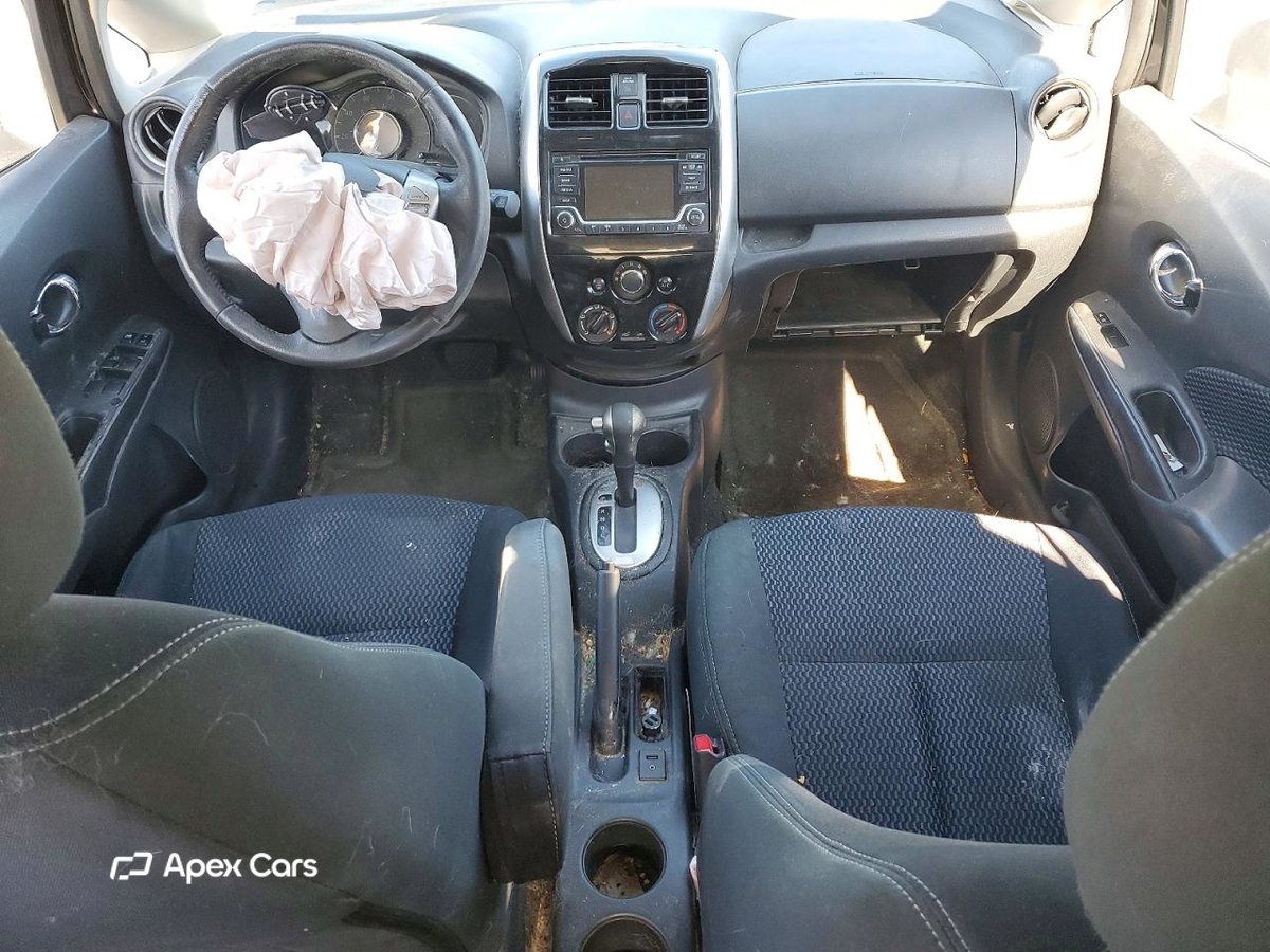 Nissan Versa 2016