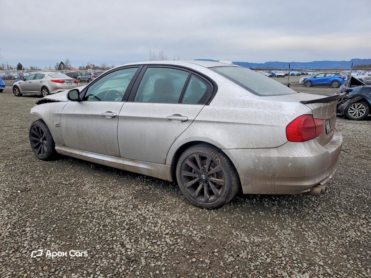 BMW Series 3 2011