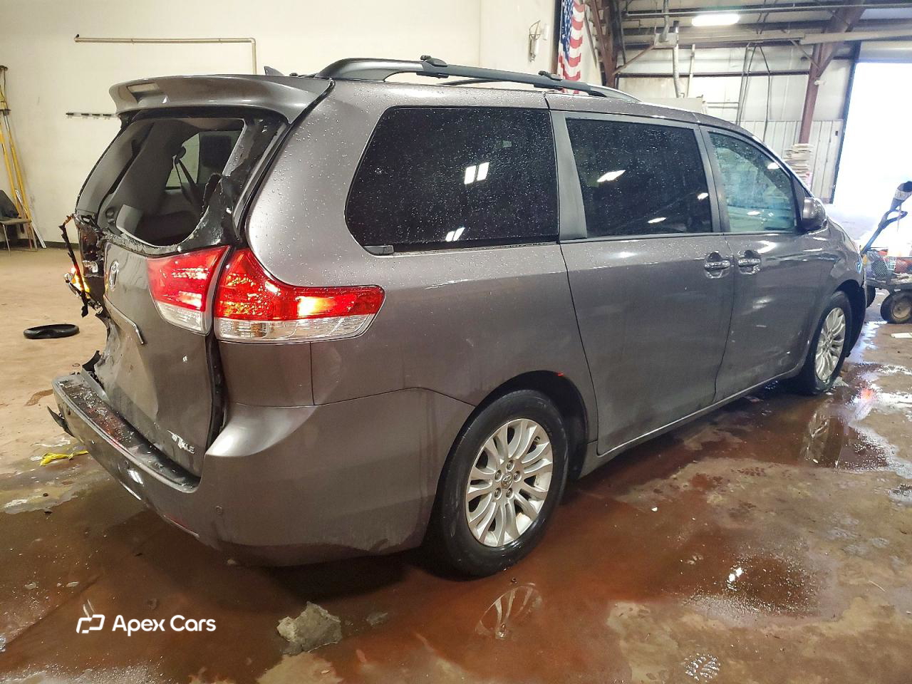 Toyota Sienna 2014