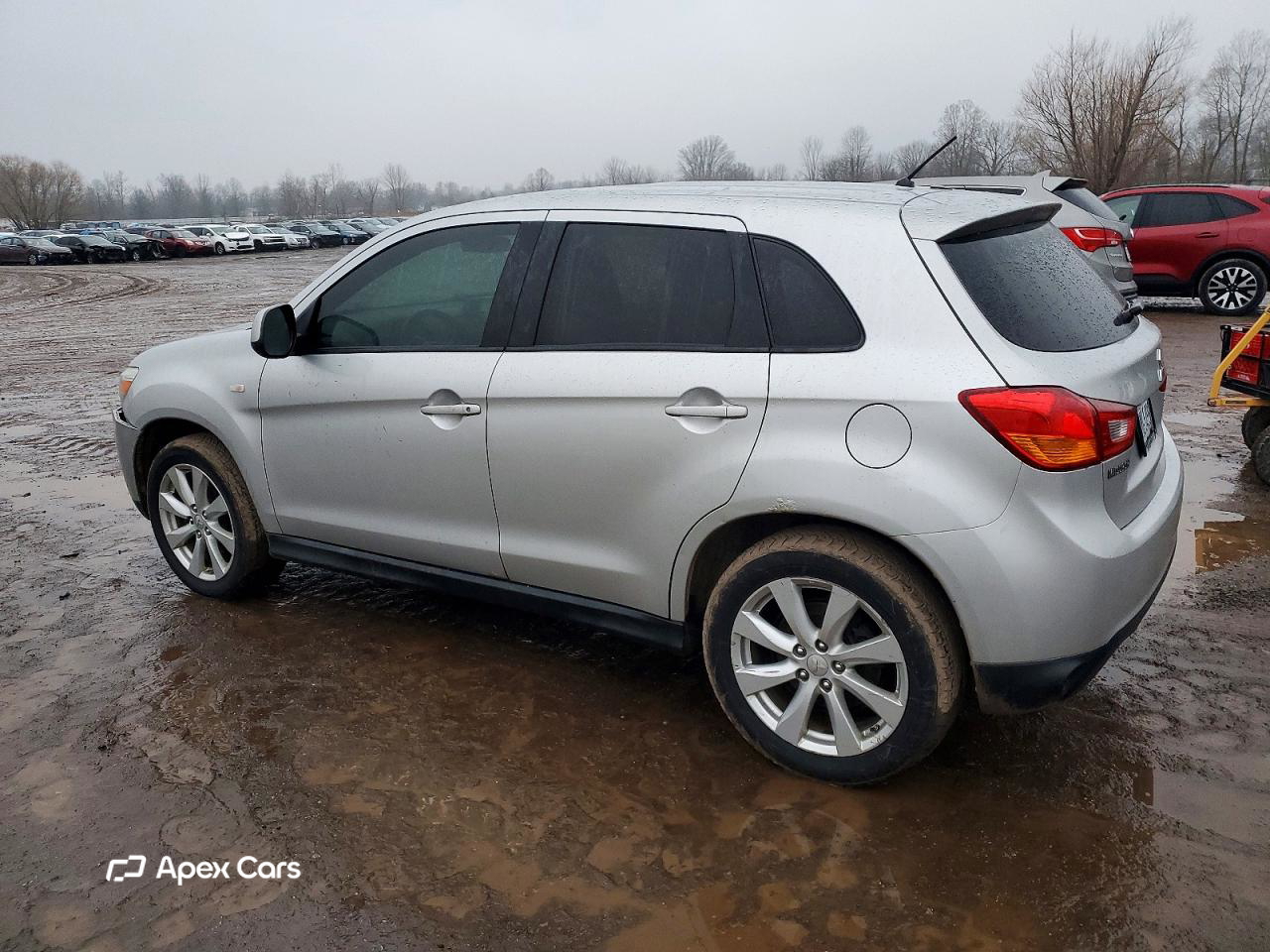 Mitsubishi Outlander 2013