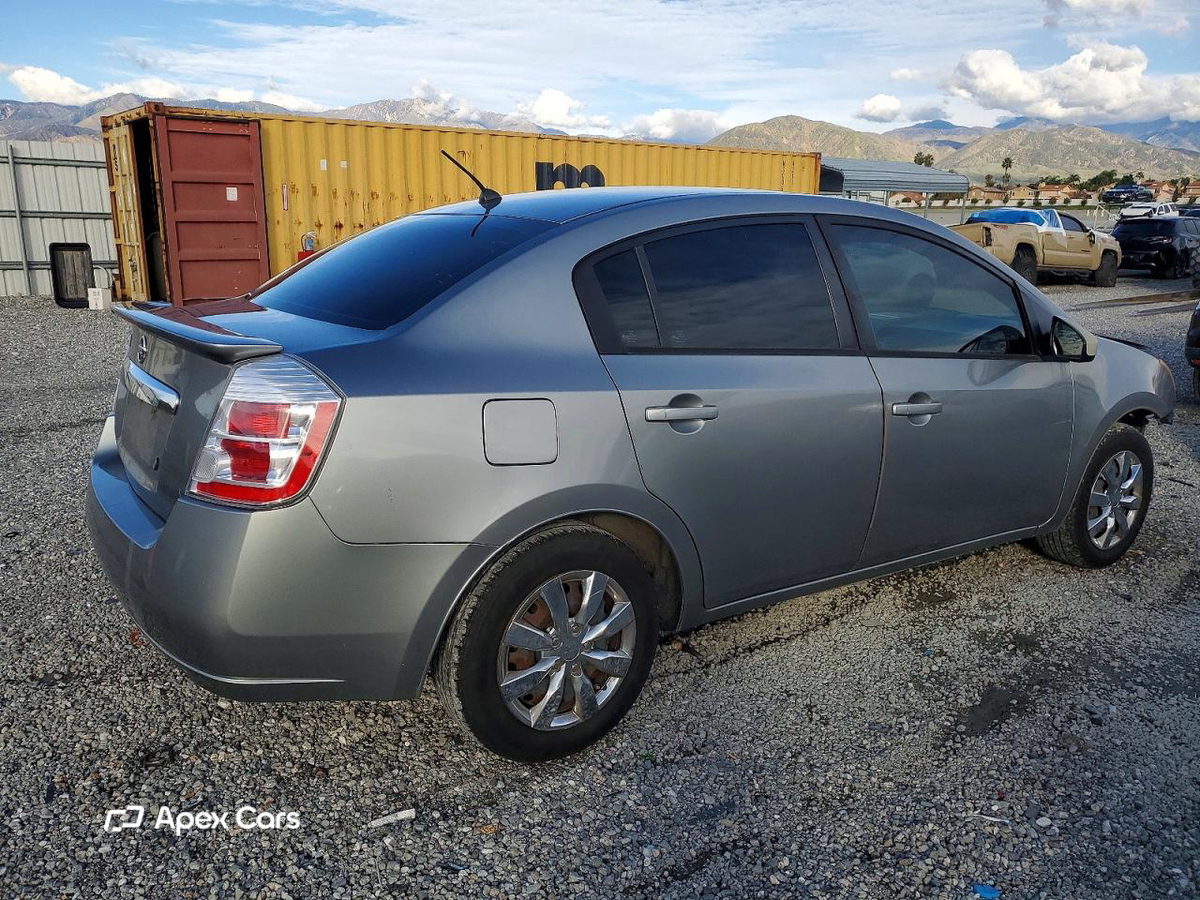 Nissan Sentra 2012