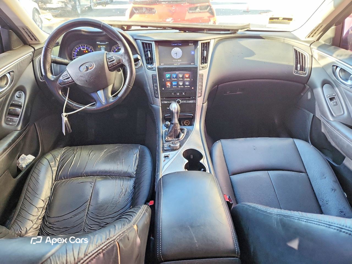 Infiniti Q50 2015