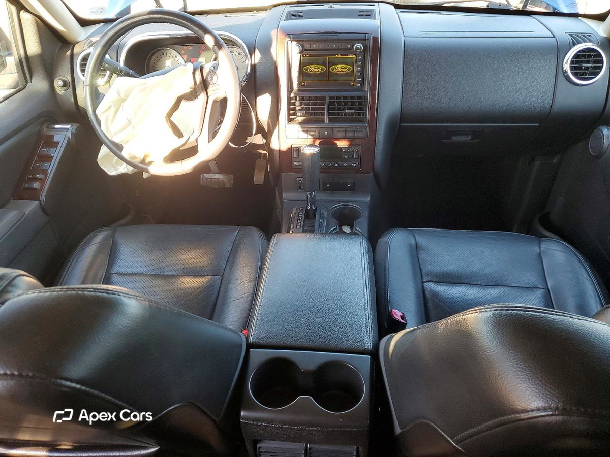 Ford Explorer 2010