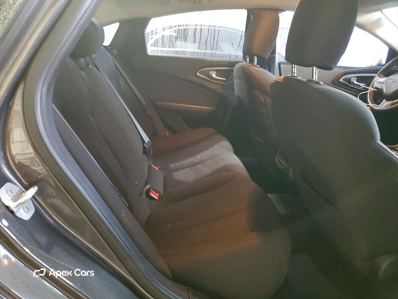 Chrysler 200 2015