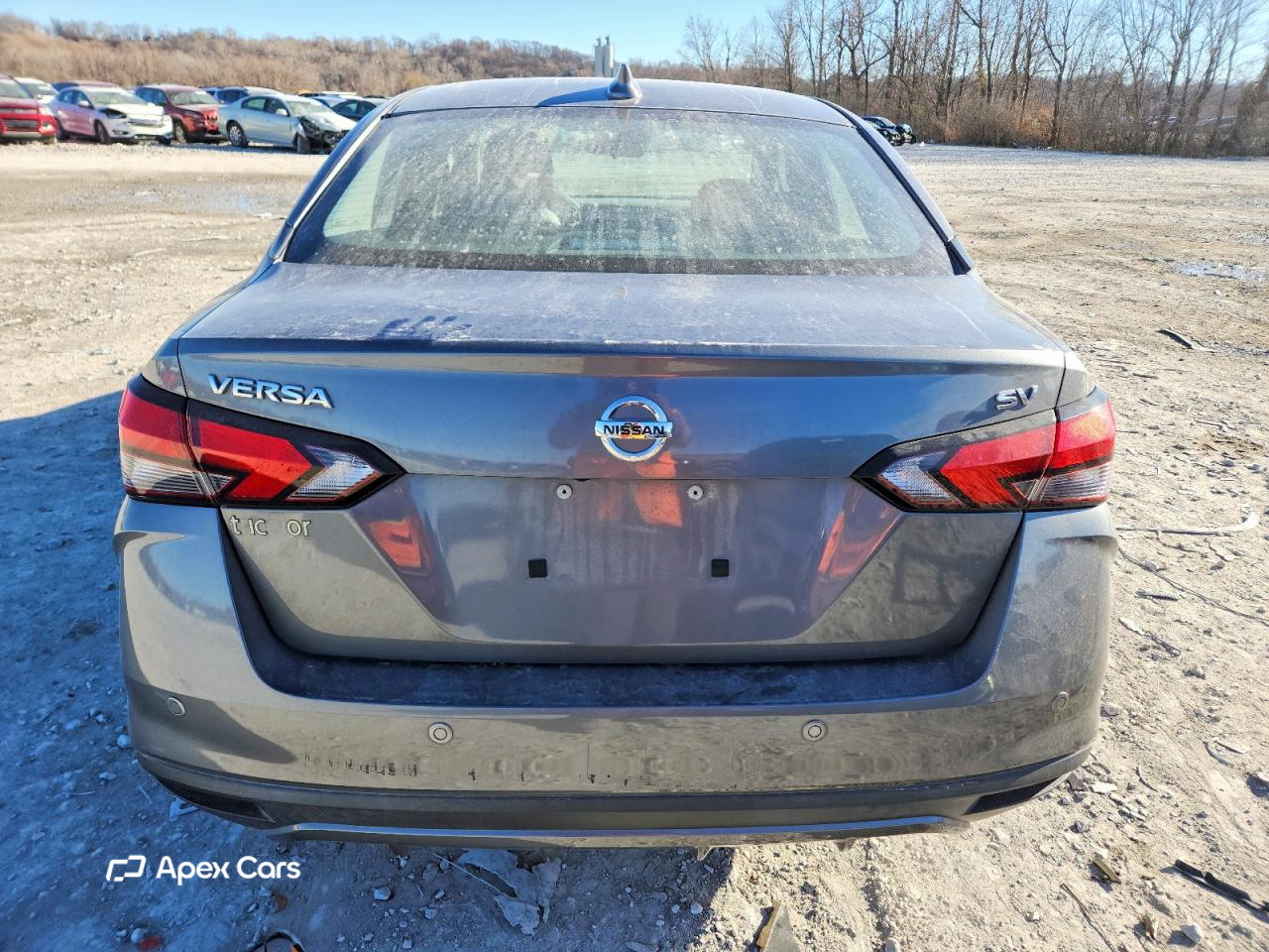 Nissan Versa 2021