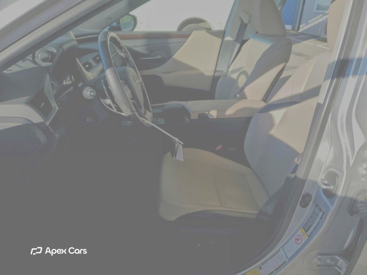 Lexus ES 2019