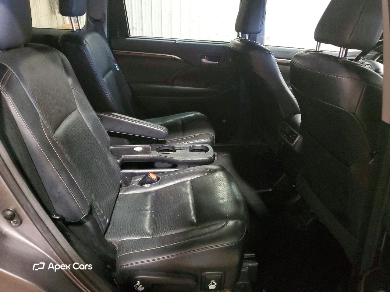 Toyota Highlander 2015