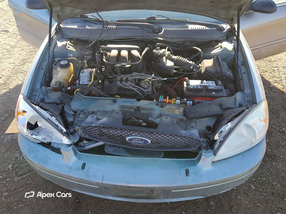 Ford Taurus 2005