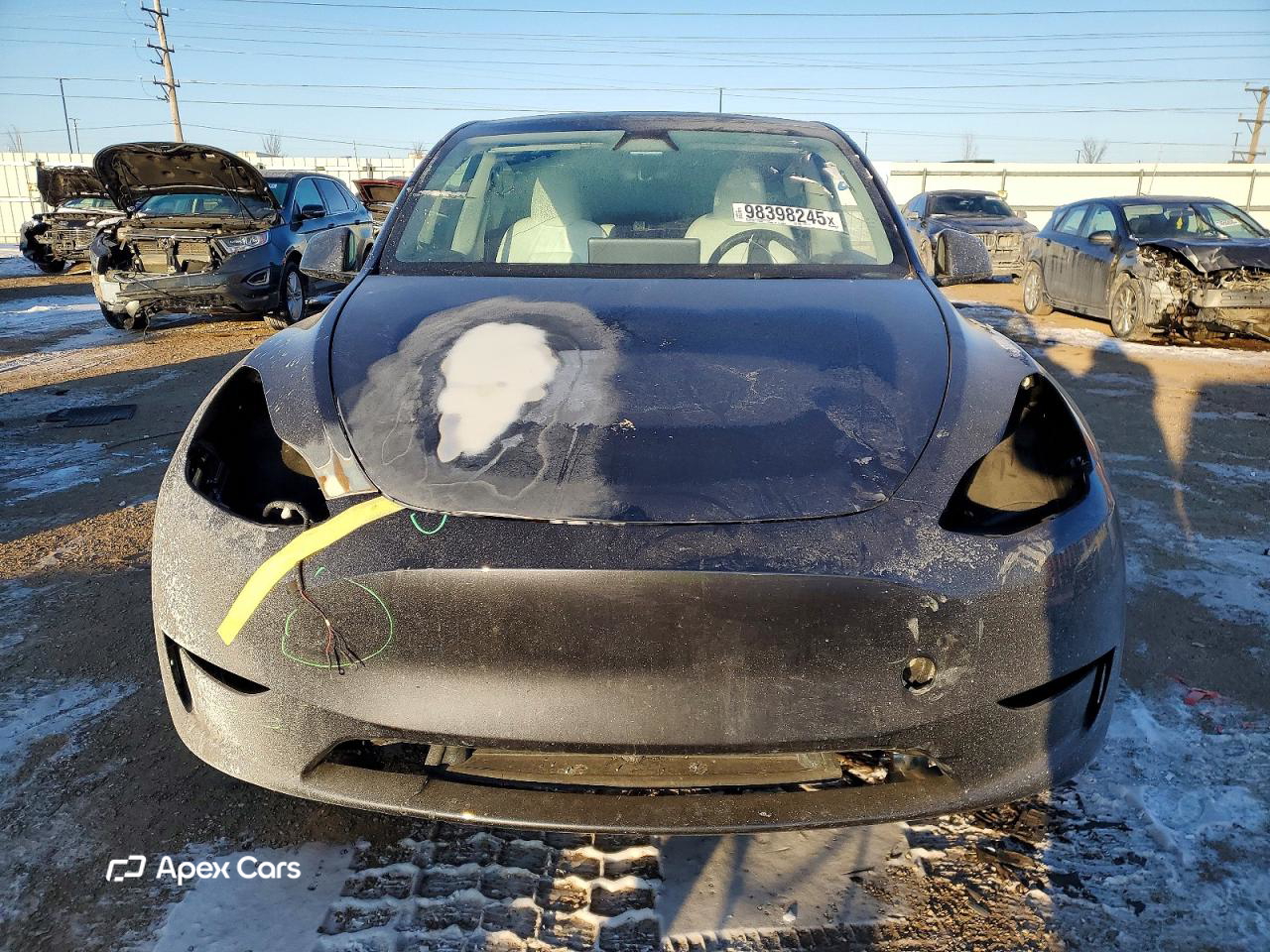 Tesla Model Y 2024