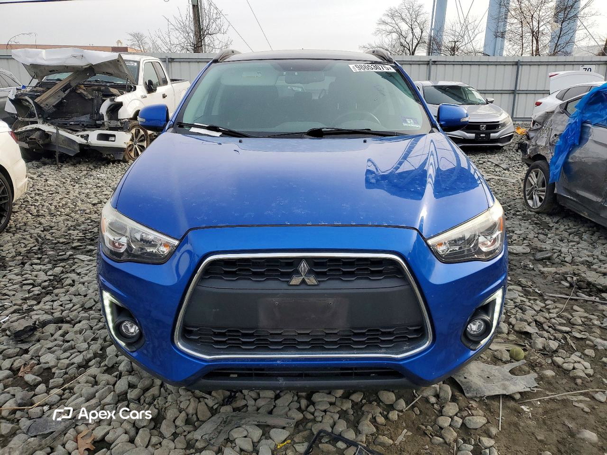 Mitsubishi Outlander 2015