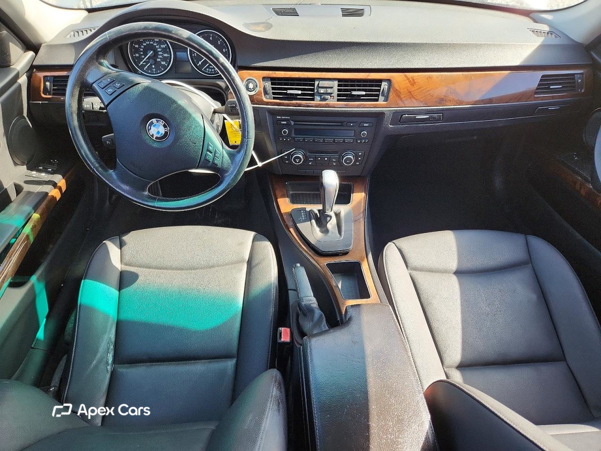BMW Series 3 2011