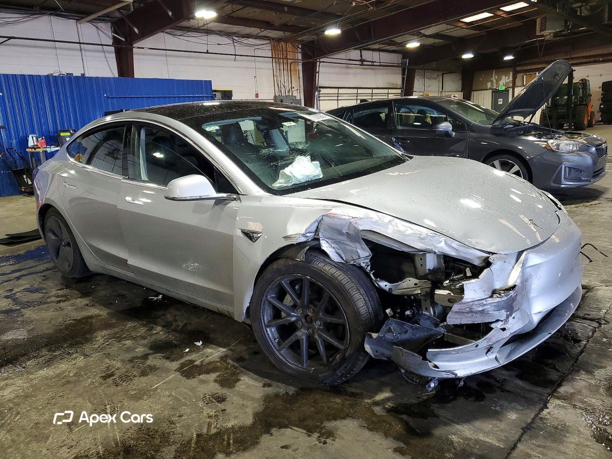 Tesla Model 3 2018