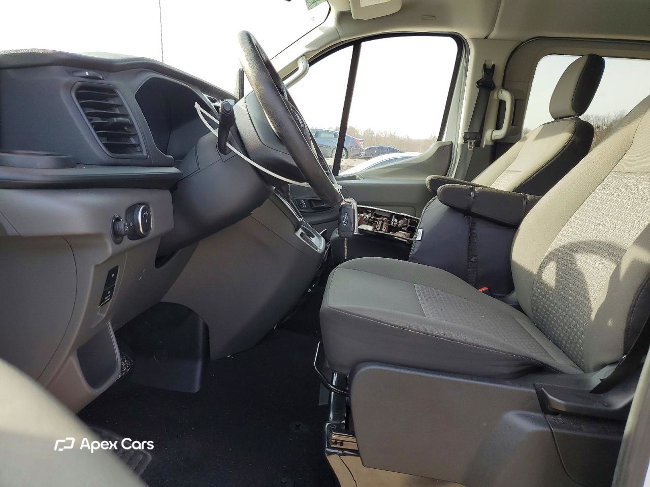 Ford Transit 2024
