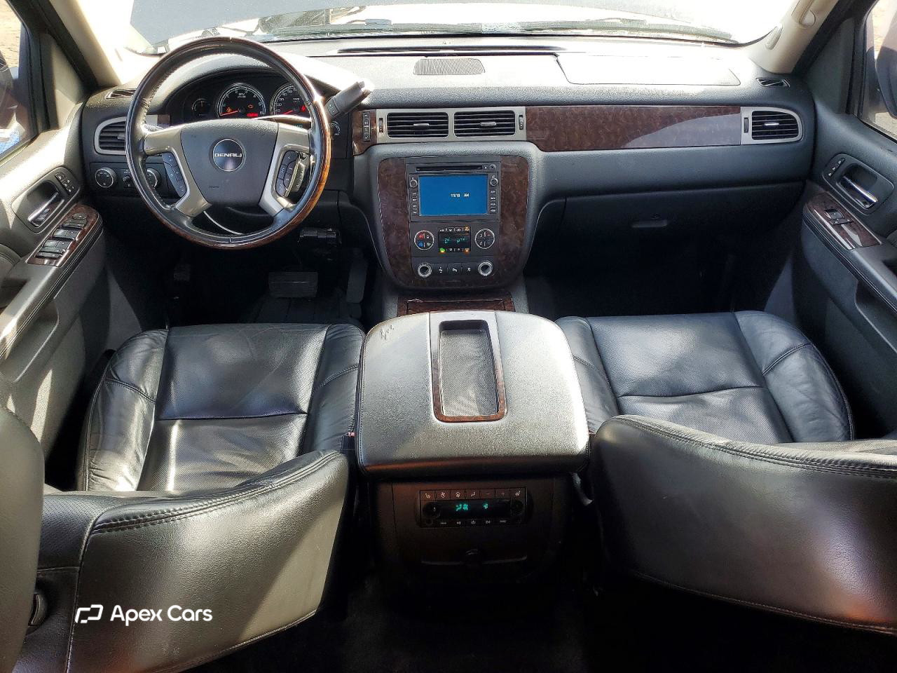 GMC Yukon 2011