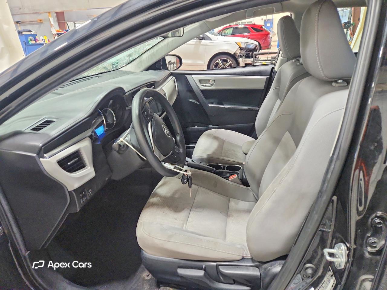 Toyota Corolla 2015