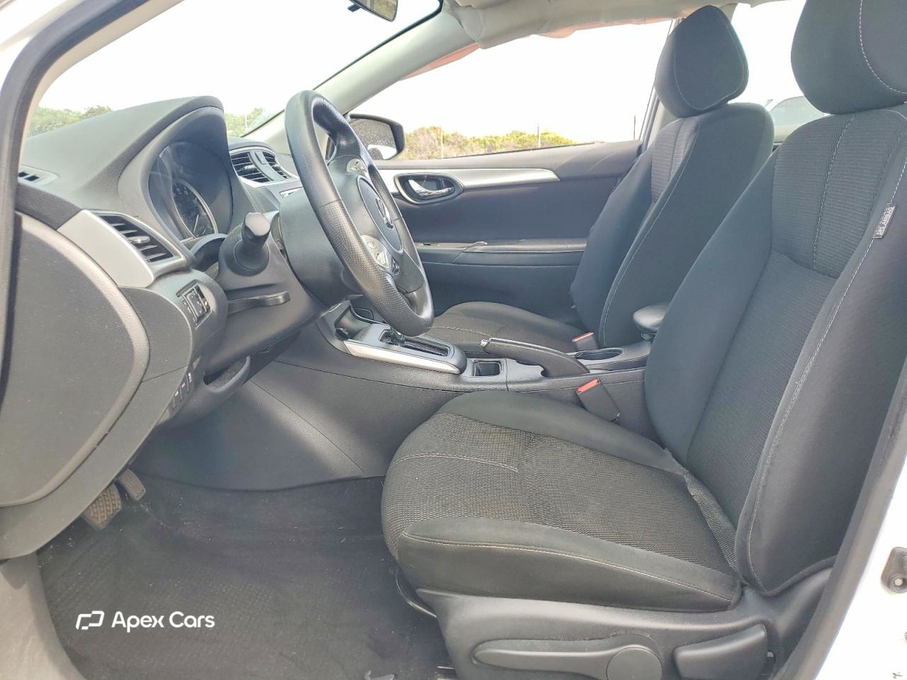 Nissan Sentra 2018