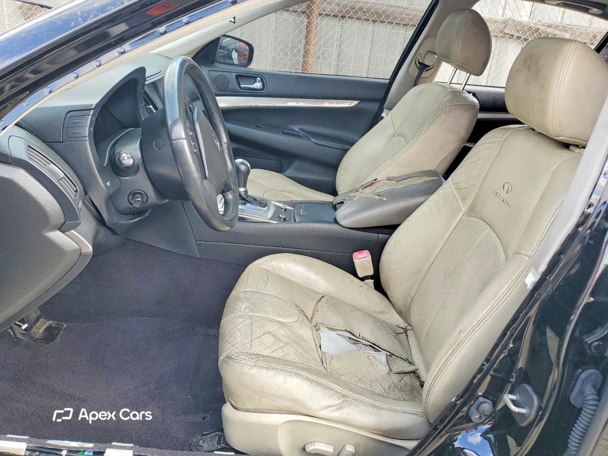 Infiniti G 2013