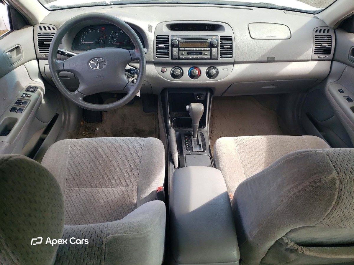 Toyota Camry 2004