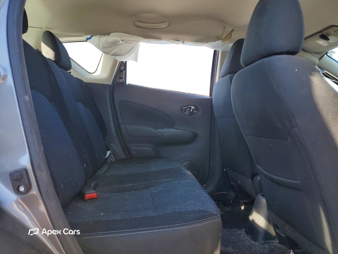 Nissan Versa 2016