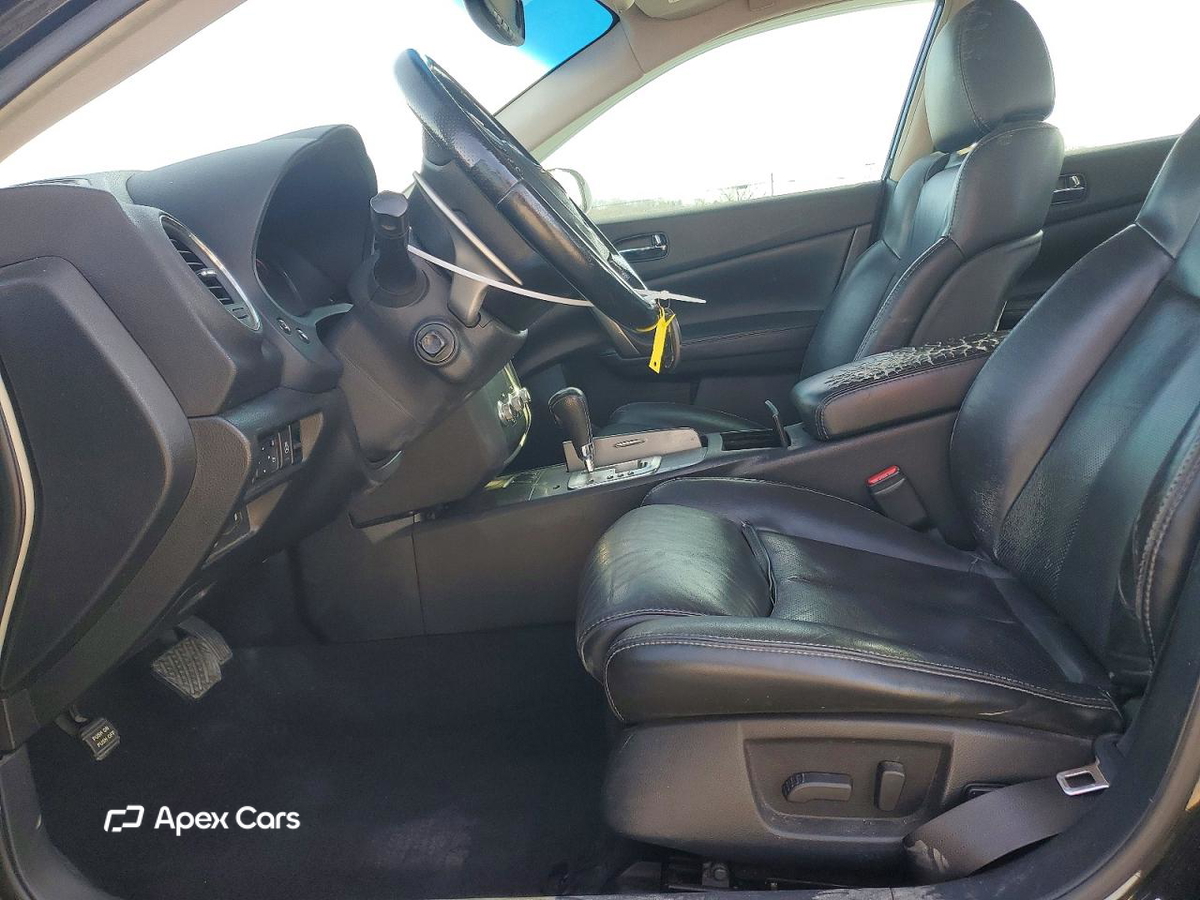 Nissan Maxima 2012