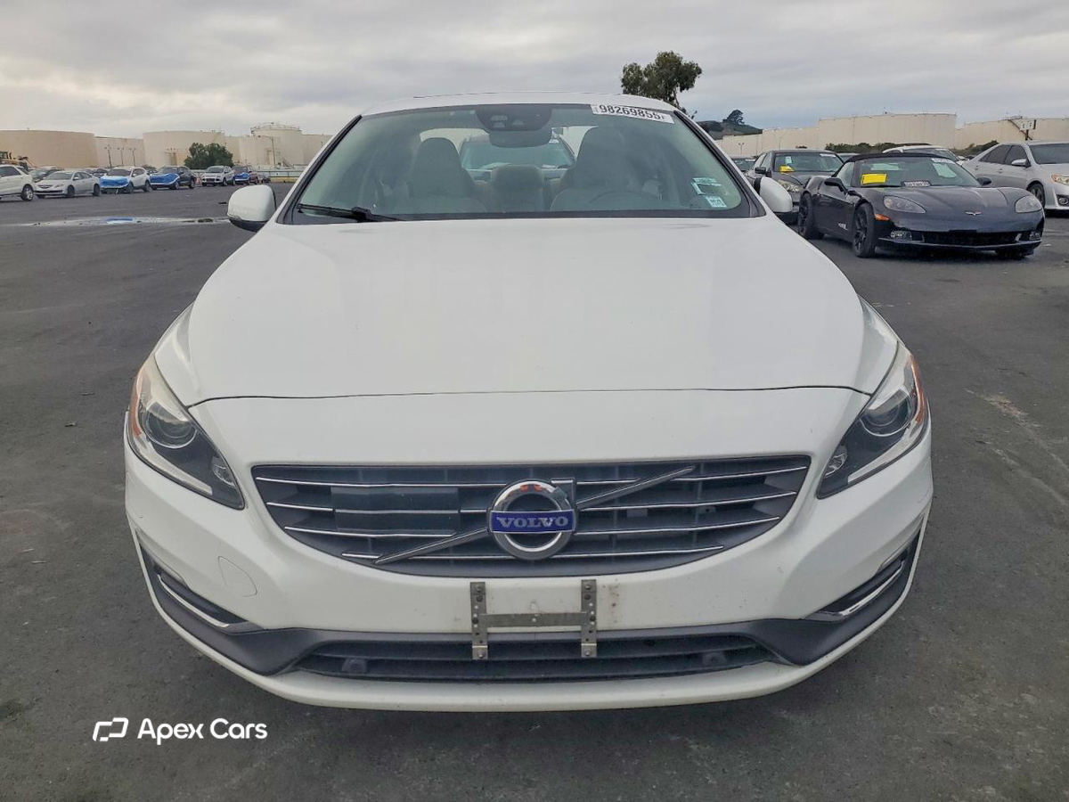 Volvo S60 2015