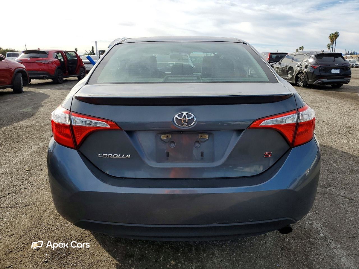 Toyota Corolla 2015
