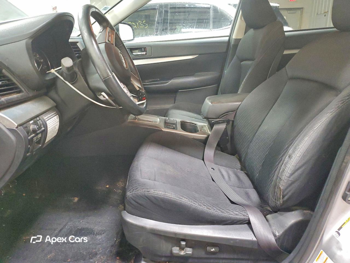 Subaru Outback 2011