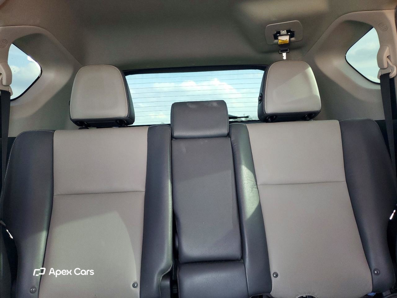 Toyota RAV 4 2015