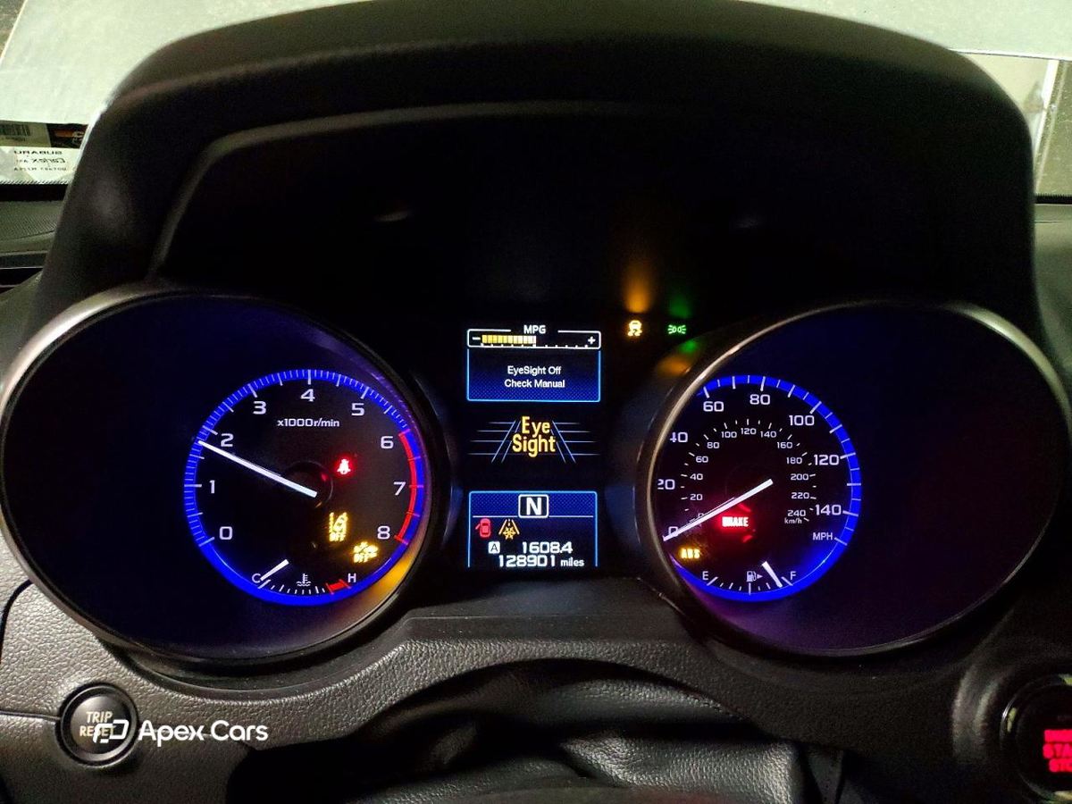 Subaru Legacy 2015