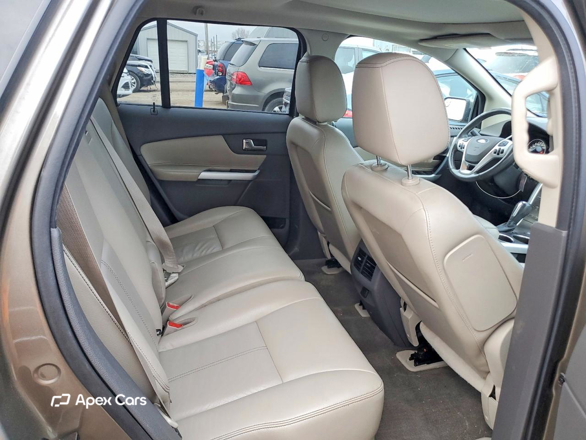 Ford Edge 2012