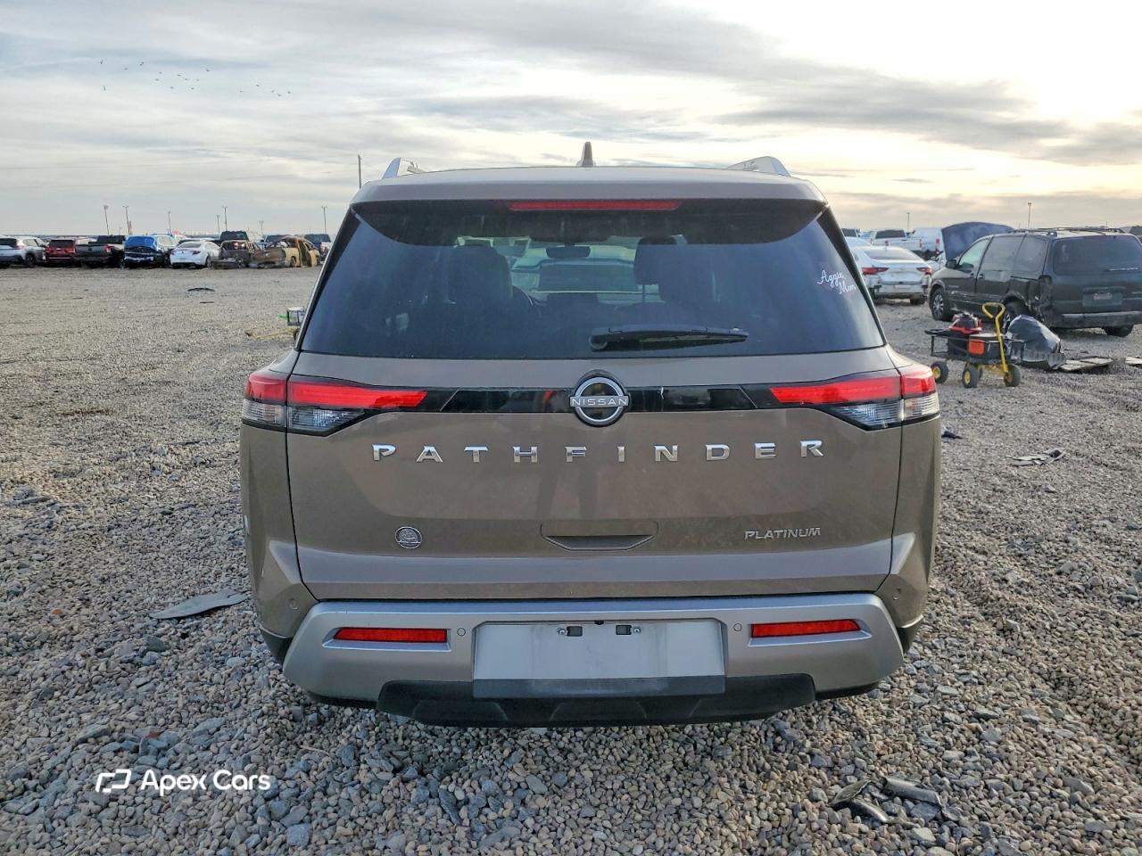 Nissan Pathfinder 2023